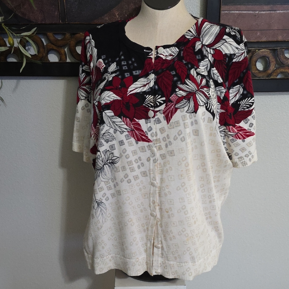 CJ Banks Red Boxy Short Sleeve Button Down Shirt